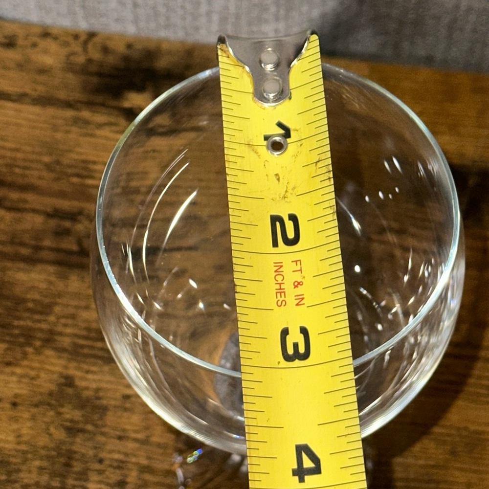 Mikasa "The Ritz" Wine Glasses - Picture 8 of 10